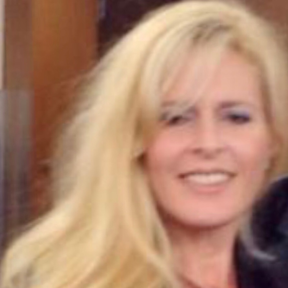 Meet your Posher, Liana